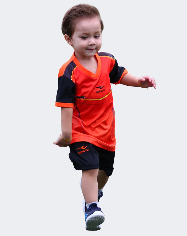 Bộ áo bóng đá Punch Kid