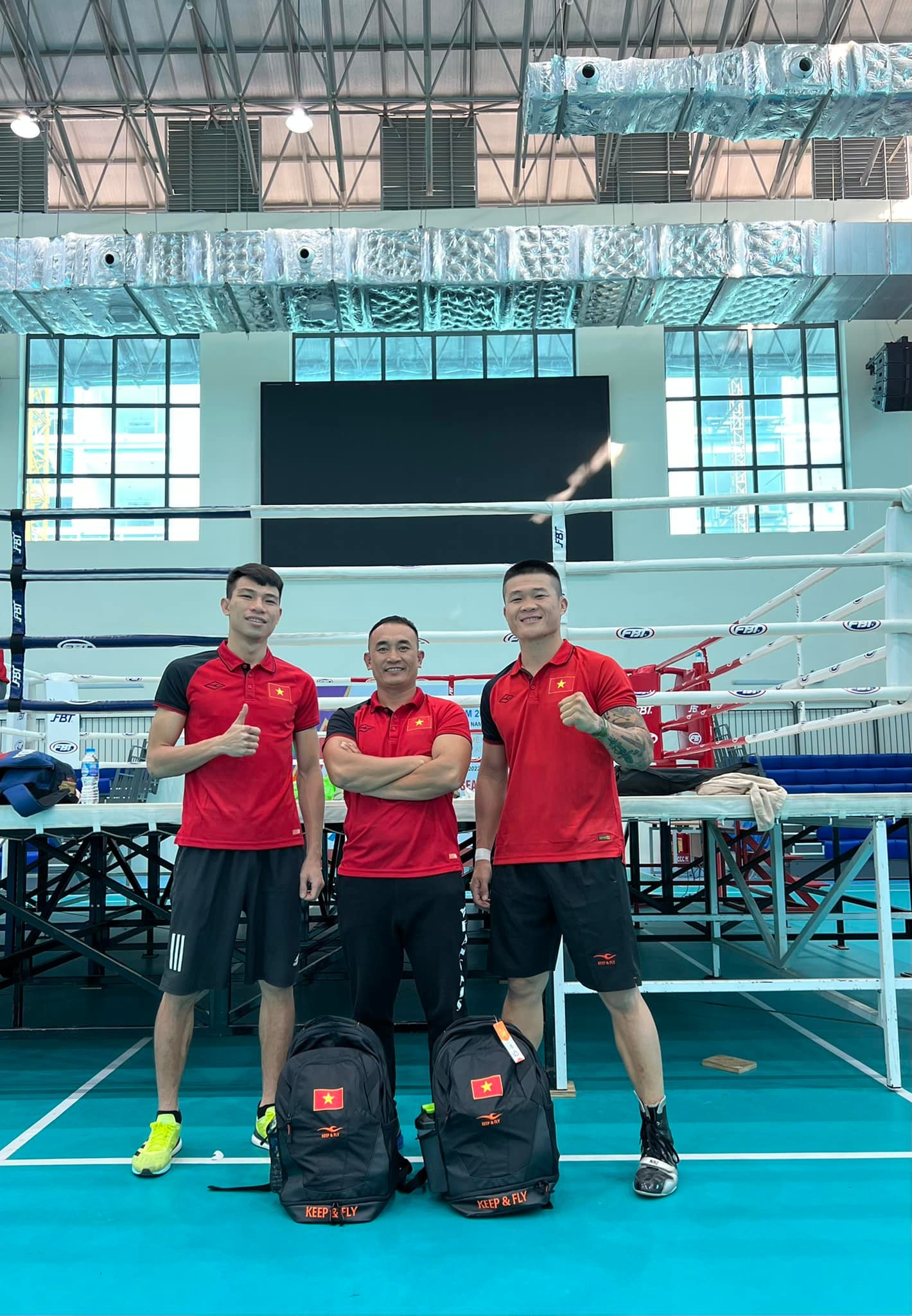 KEEPFLY và Trương Đình Hoàng Boxing Việt Nam