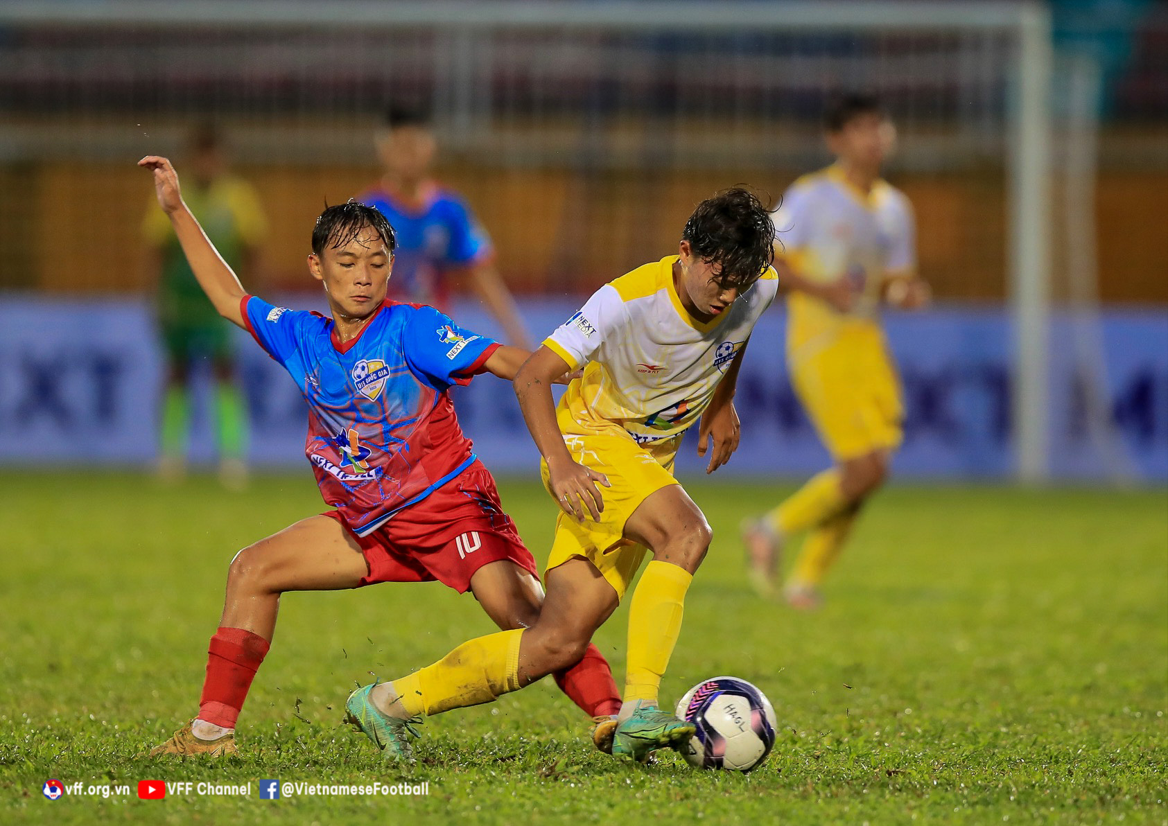 Tài trợ trang phục thi đấu cho giải U15 Quốc Gia